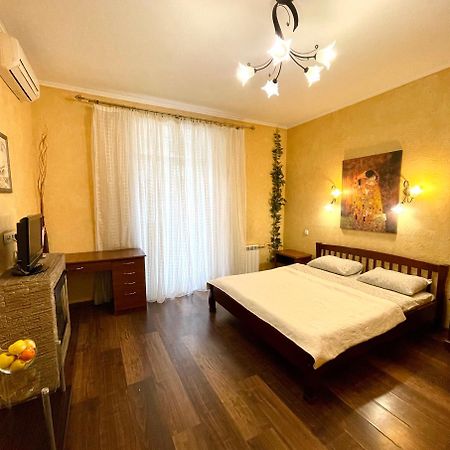 Apartmán Бакулина 14 Charkov Exteriér fotografie